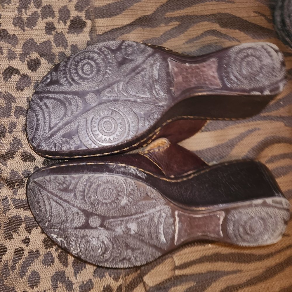 Women's size 7 born wedge Mary Jane